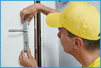 Woodland Hills Locksmiths Woodland Hills, CA 818-736-0447 - 4-professional-locksmith