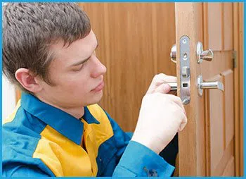Woodland Hills Locksmiths Woodland Hills, CA 818-736-0447 - 5-lock-opening